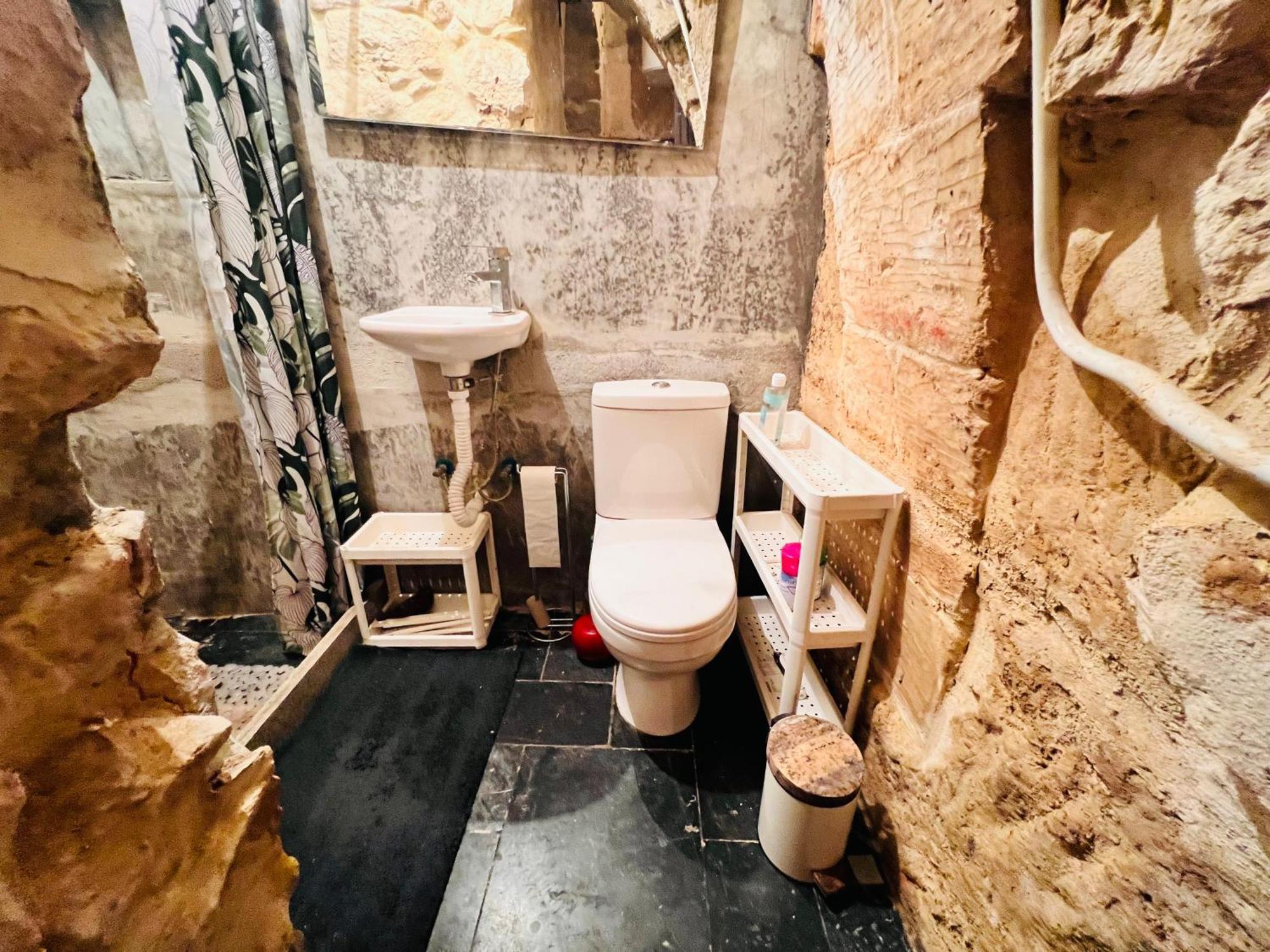 Charming Townhouse Prime Area Valletta Apartamento Exterior foto